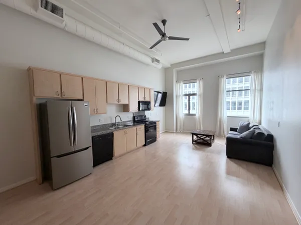 $499,000 | 175 South Lake Avenue, Unit 406, Pasadena, CA 91101