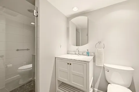$2,500,000 | 5136 Macomb Street Northwest, Washington, DC 20016