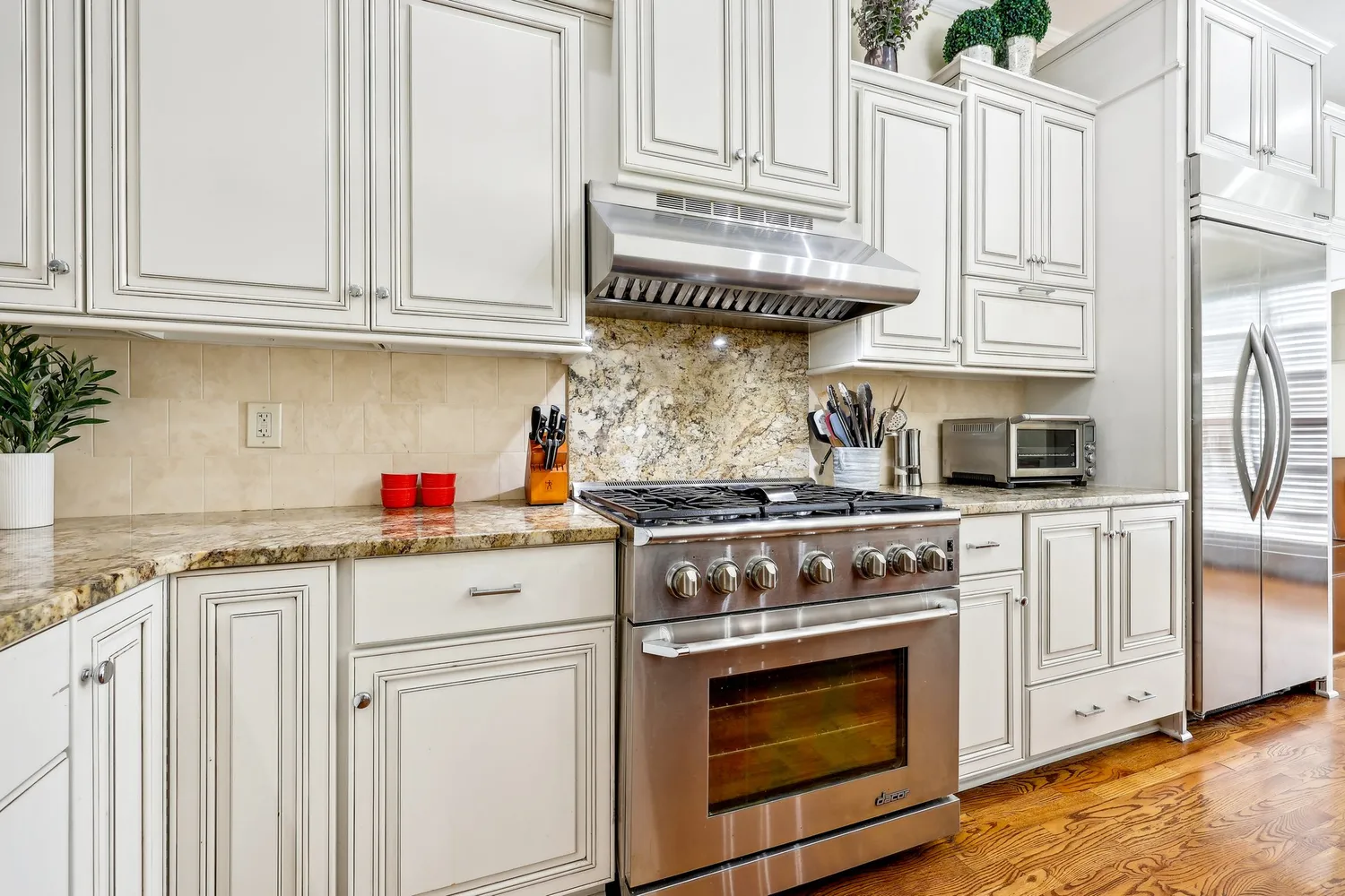 $900,000 | 3127 Lenox Road Northeast, Unit 6, Atlanta, GA 30324