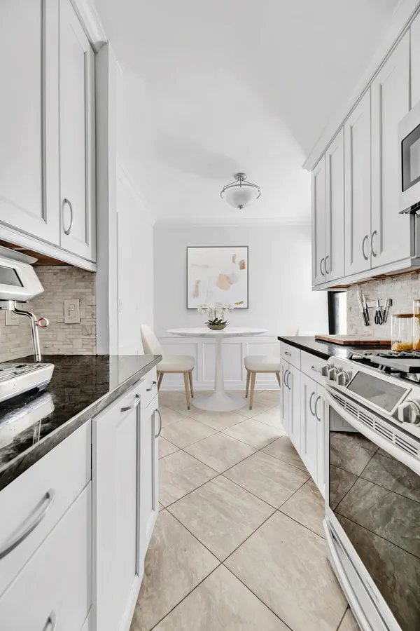 $1,395,000 | 316 West 84th Street, Unit 5A | Upper West Side