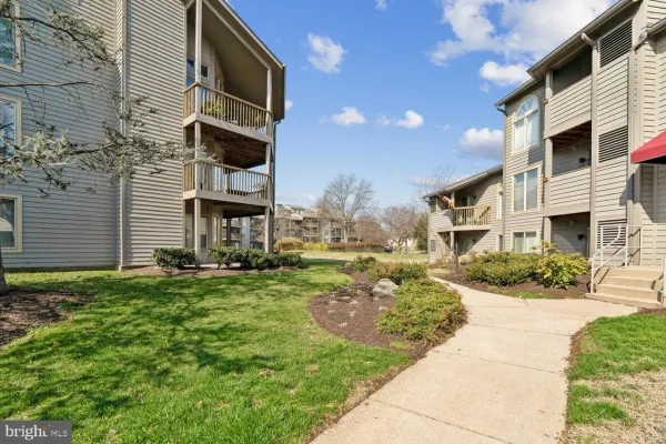 $595,000 | 2110 Chesapeake Harbour Drive East, Unit 101, Annapolis, MD 21403
