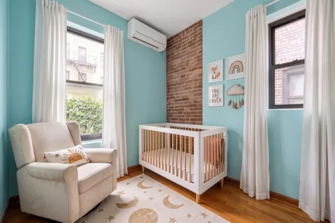 $1,235,000 | 798 President Street, Unit 4R | Park Slope