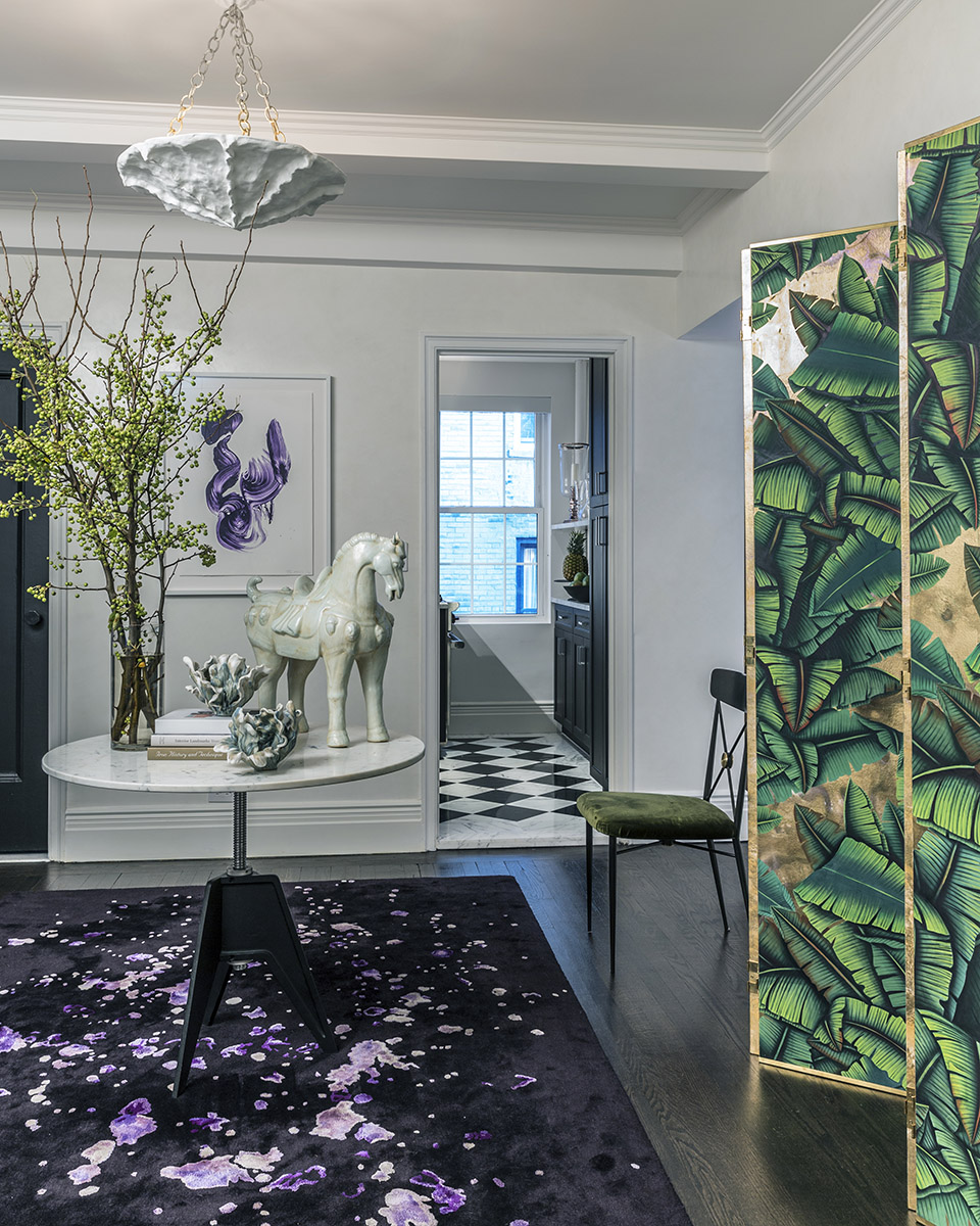 44 Gramercy Park North, Unit 6F Manhattan, NY 10010 - Photo 3 of 13 a view of a hallway with furniture and a potted plant