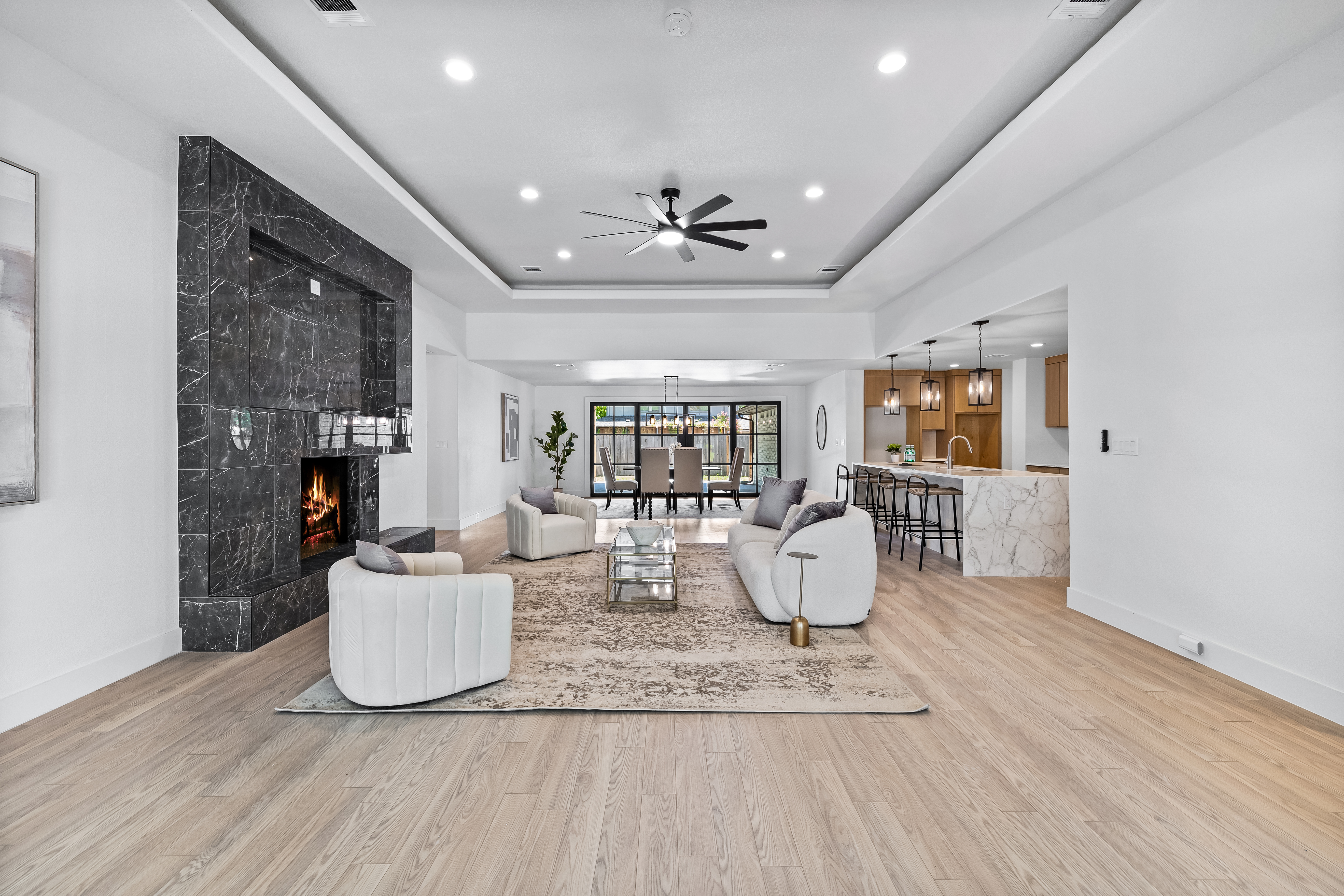 7724 Bantry Lane Dallas, TX 75248 - Photo 5 of 48