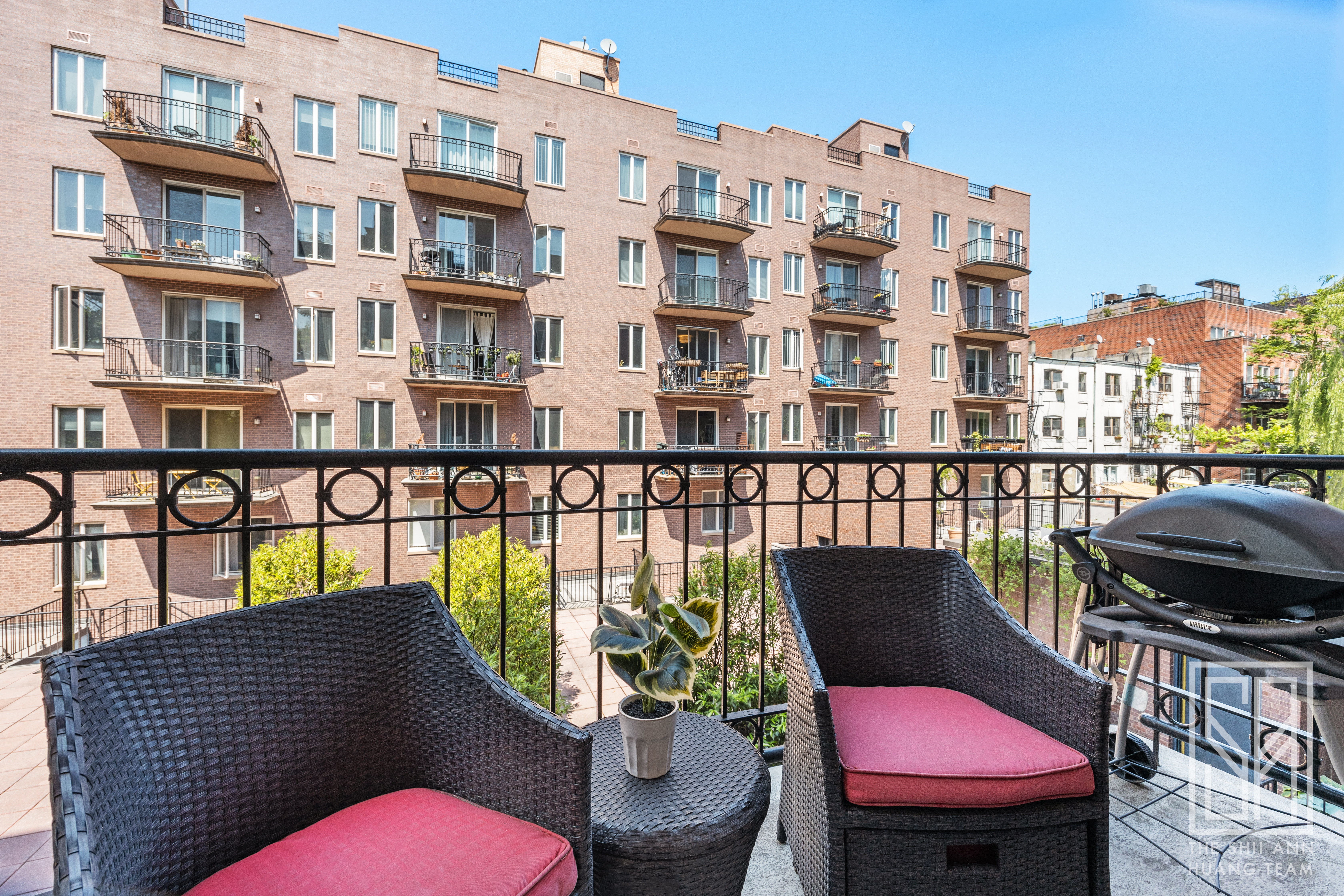 305 3rd Street, Unit 2H Brooklyn, NY 11215 - Photo 11 of 14 a view of a balcony with chairs