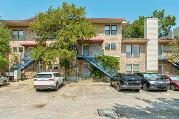 $349,900 | 1404 Norwalk Lane, Unit 206, Austin, TX 78703