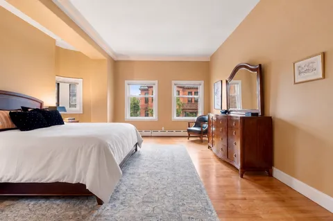 $3,250,000 | 20 Gloucester Street, Unit 3, Boston, MA 02115