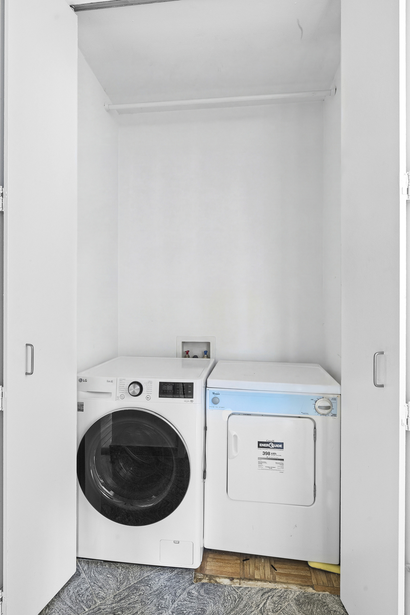 295 Greenwich Street, Unit 11E Manhattan, NY 10007 - Photo 6 of 11