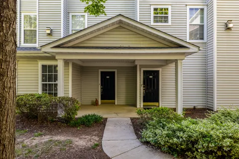 $455,000 | Address Upon Request, Herndon, VA 20171