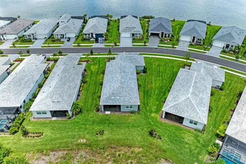 $729,000 | 1047 Waterline Court, Sarasota, FL 34240
