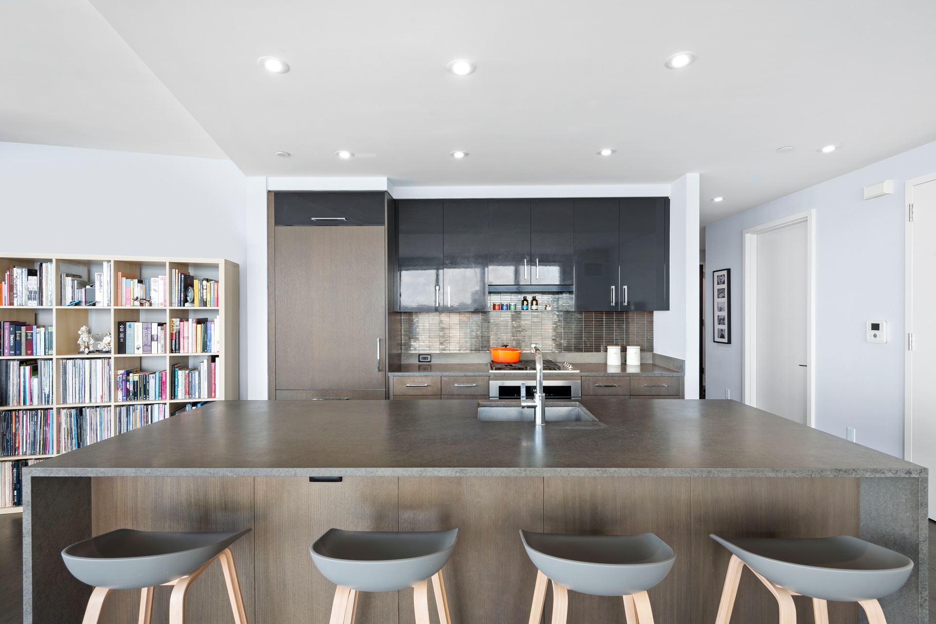 50 Riverside Boulevard, Unit 10C Manhattan, NY 10069 - Photo 4 of 14