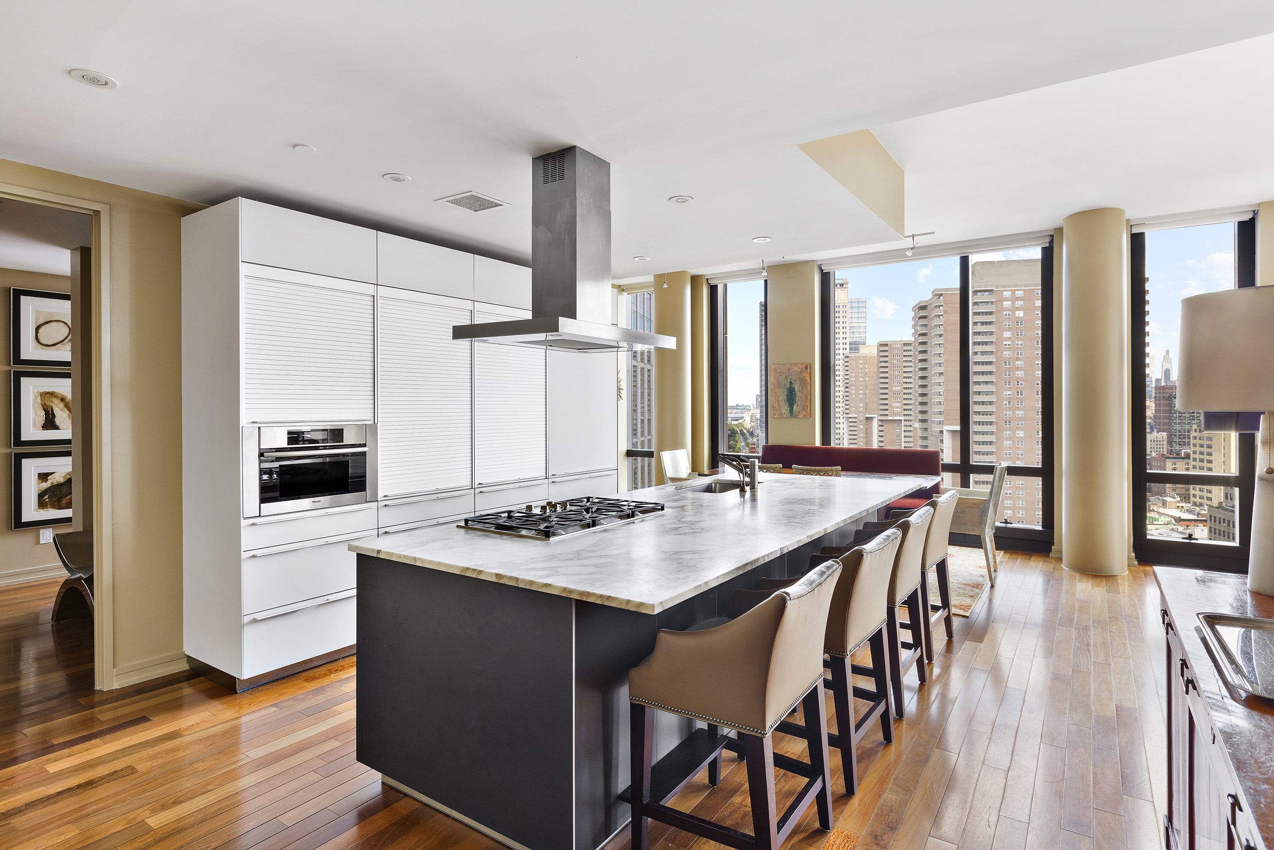 101 Warren Street, Unit 2450 Manhattan, NY 10007 - Photo 2 of 19