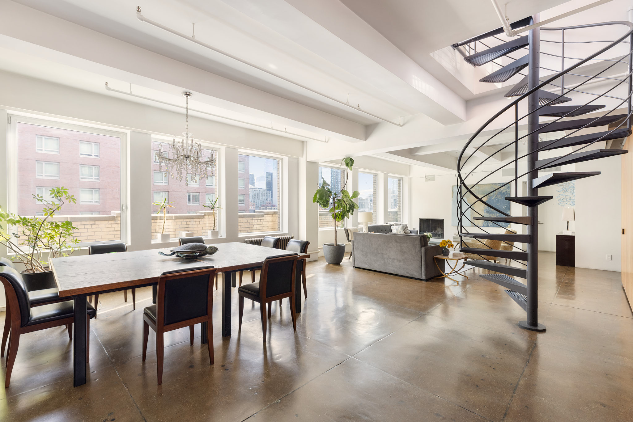 347 West 39th Street, Unit PHNE Manhattan, NY 10018 - Photo 4 of 17