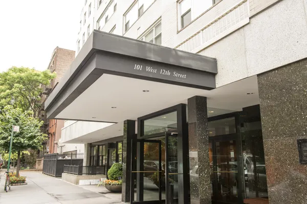$3,400,000 | 101 West 12th Street, Unit 15JK | West Village