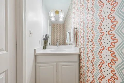$900,000 | 2627 Adams Mill Road Northwest, Unit 108, Washington, DC 20009