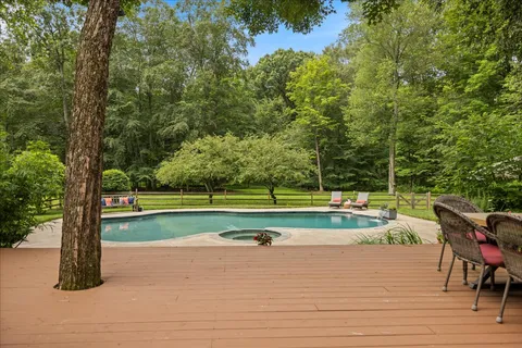 $1,599,000 | 17 Quail Drive, Doylestown, PA 18901