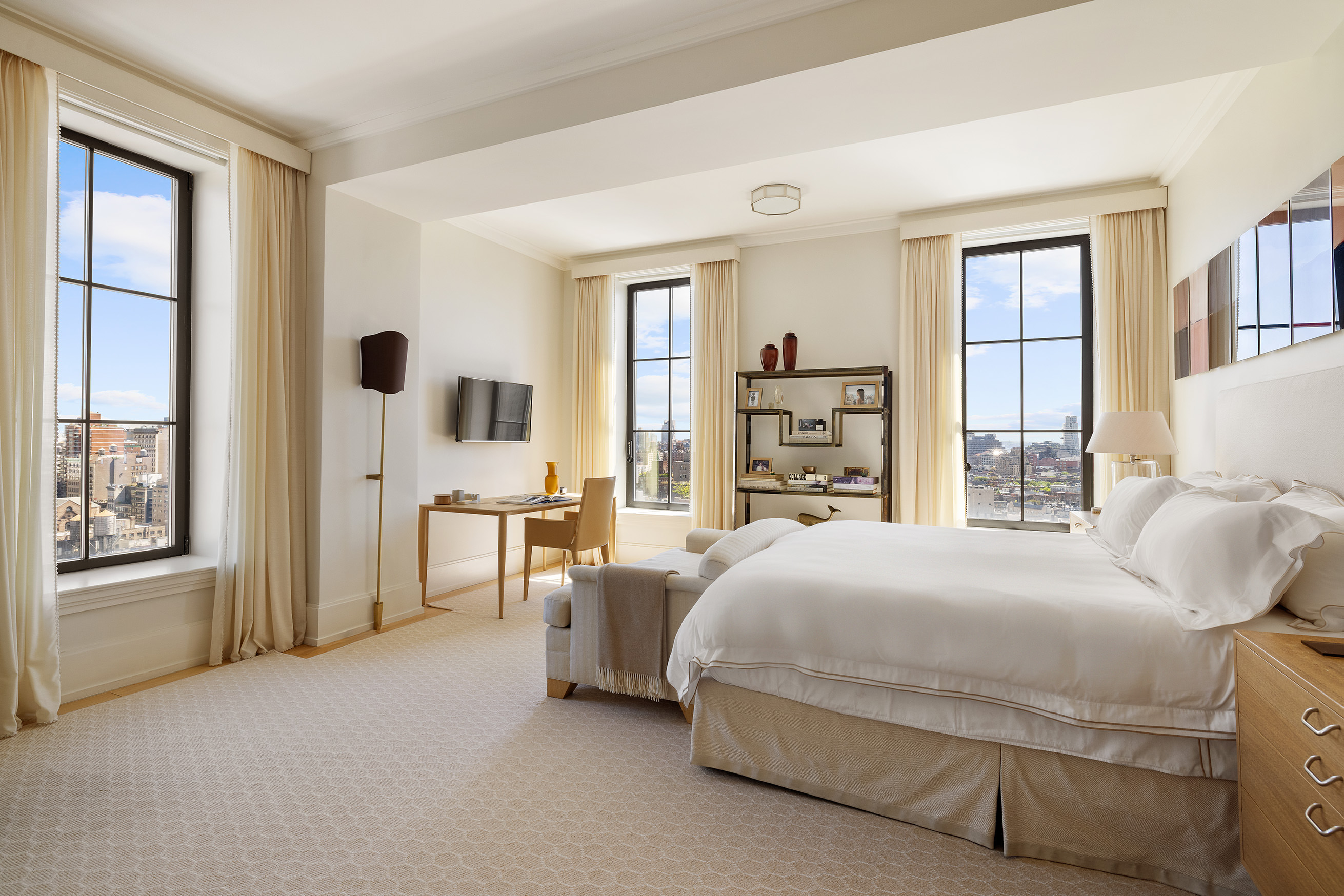 212 West 18th Street, Unit 15A Manhattan, NY 10011 - Photo 9 of 23