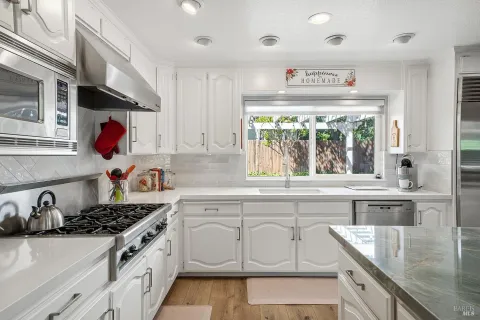 $1,150,000 | 1560 Crane Terrace, Ukiah, CA 95482