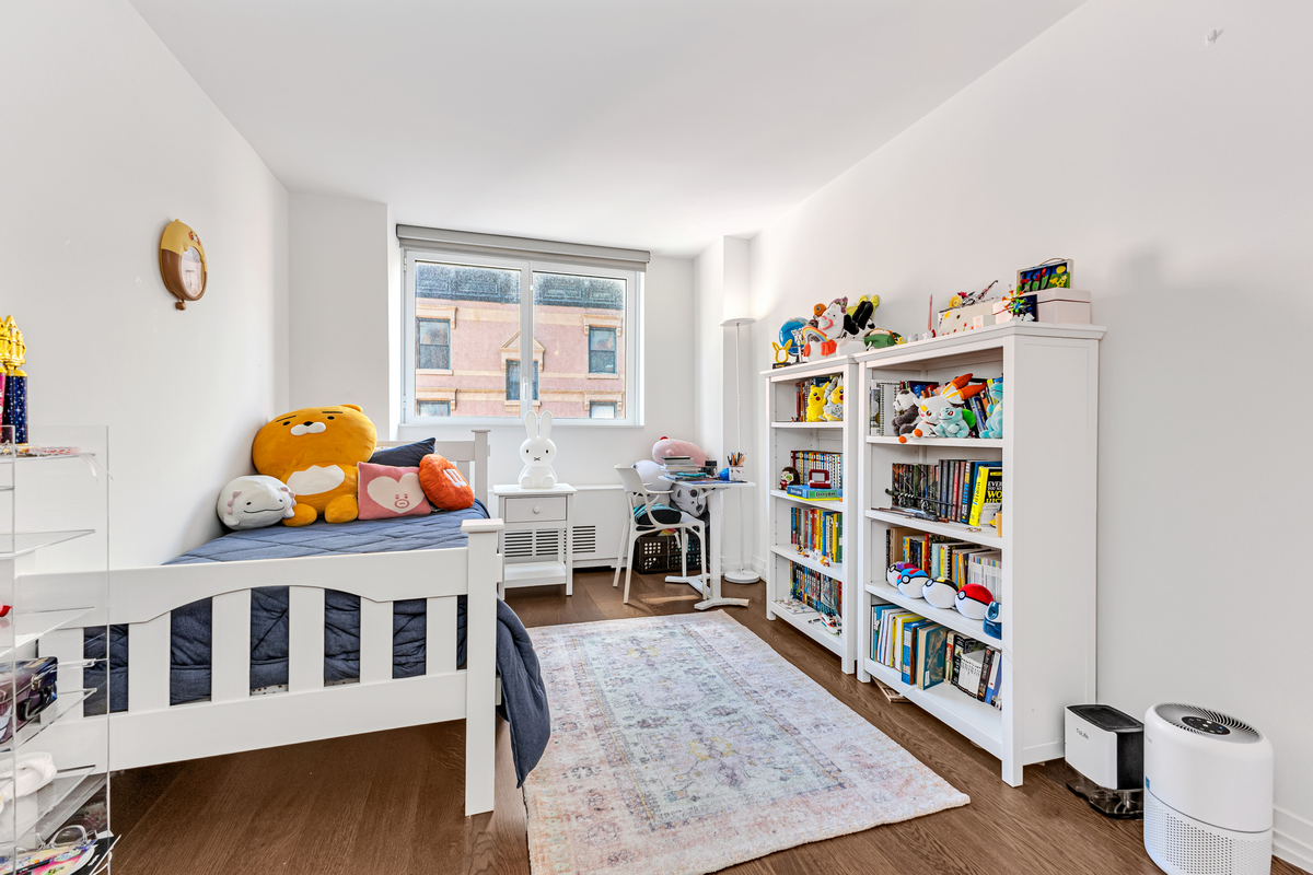 200 East 94th Street, Unit 315 Manhattan, NY 10128 - Photo 8 of 14