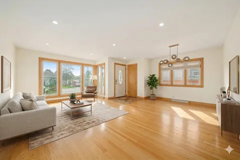 $675,000 | 5818 North Overhill Avenue, Chicago, IL 60631