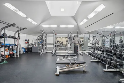 $2,599,000 | 311 West Broadway, Unit 7D | SoHo