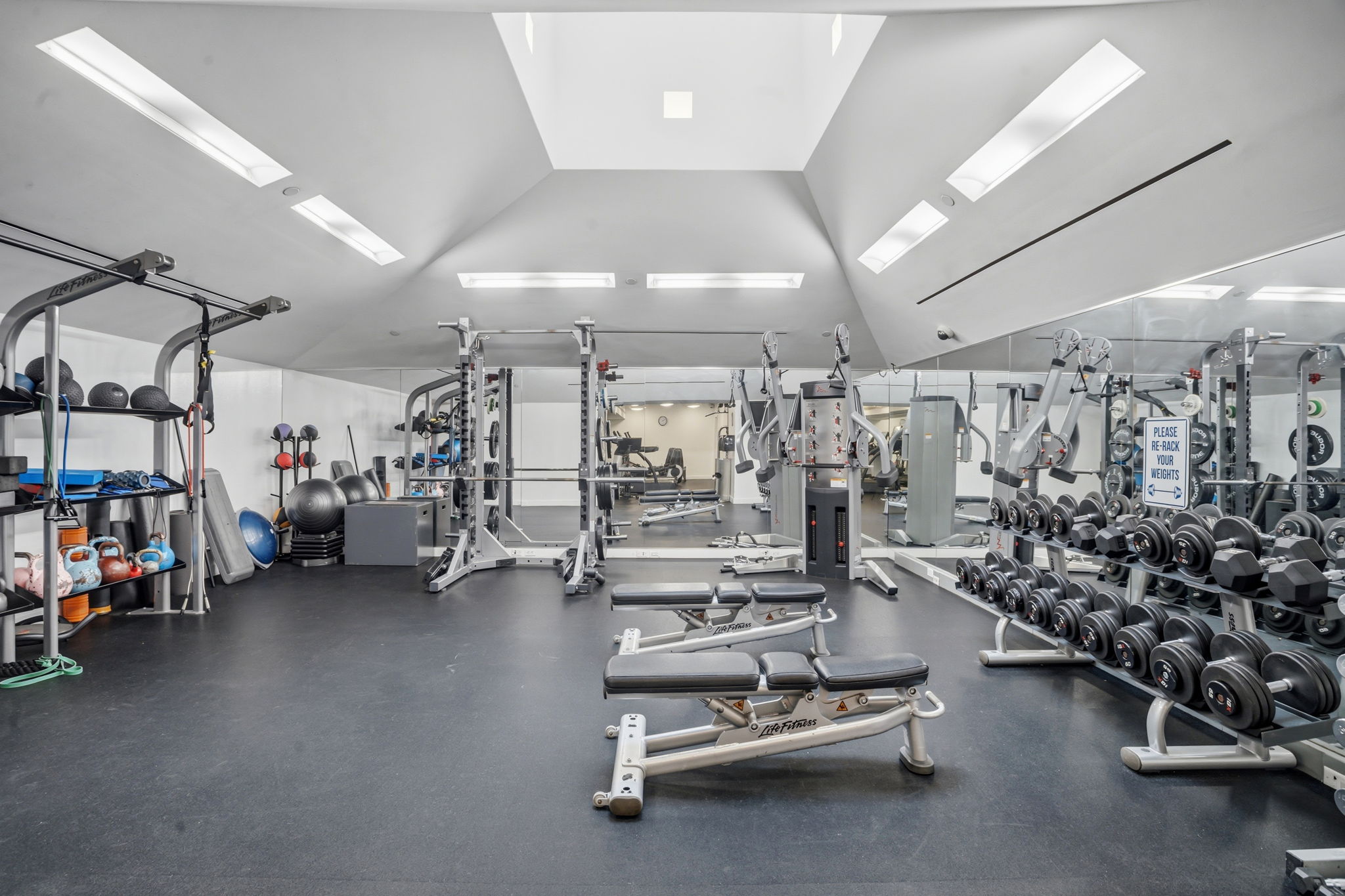 311 West Broadway, Unit 7D Manhattan, NY 10013 - Photo 14 of 20