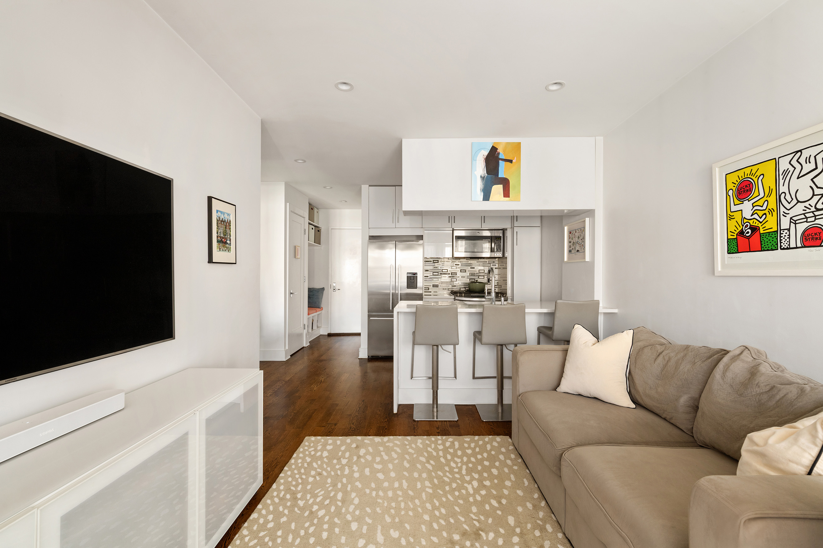 23-37 31st Road, Unit 3B Queens, NY 11106 - Photo 2 of 7 Gallery Image 2
