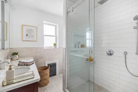 $1,200,000 | 1469 East 16th Street | Midwood