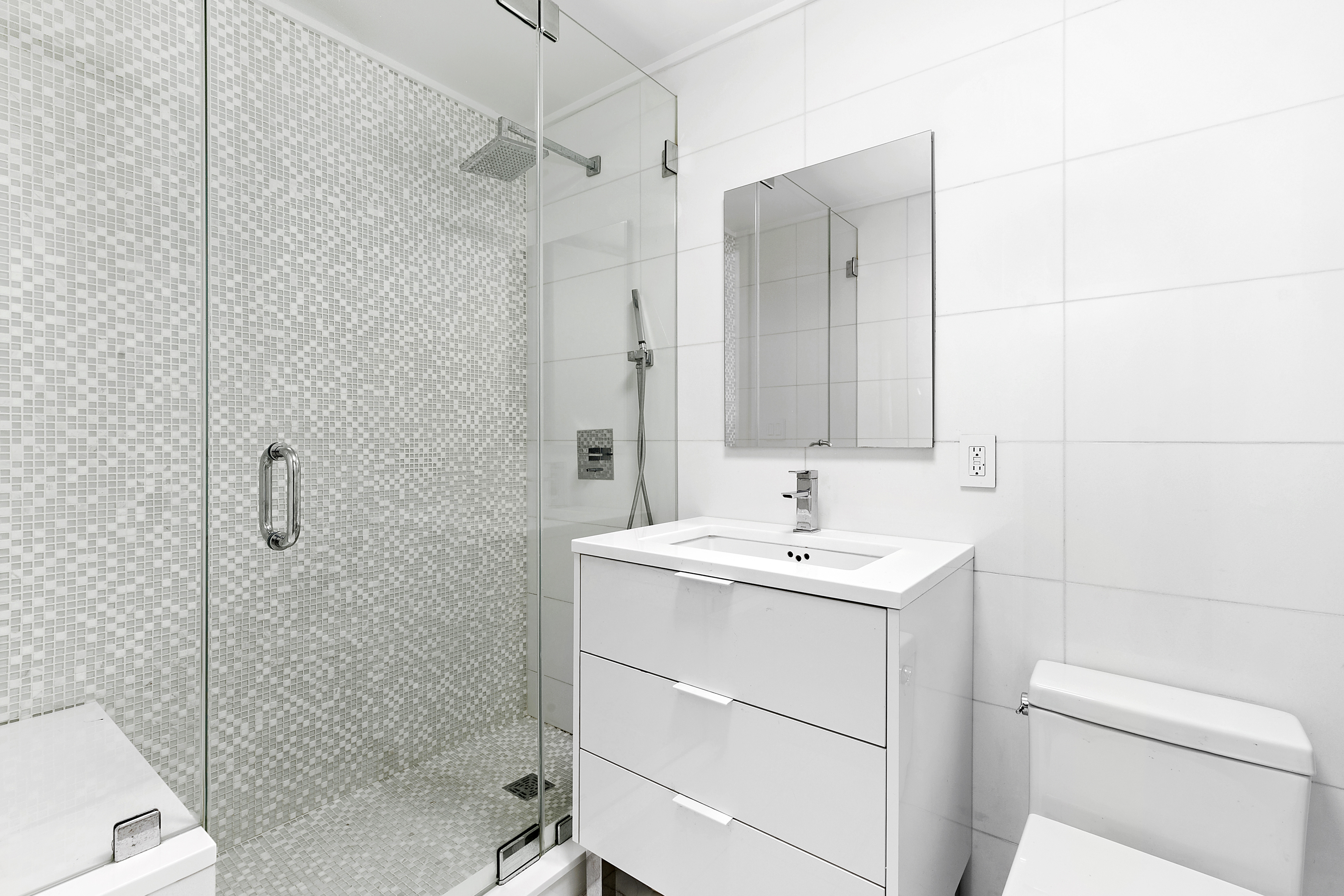 45 West 67th Street, Unit 9GH Manhattan, NY 10023 - Photo 11 of 14