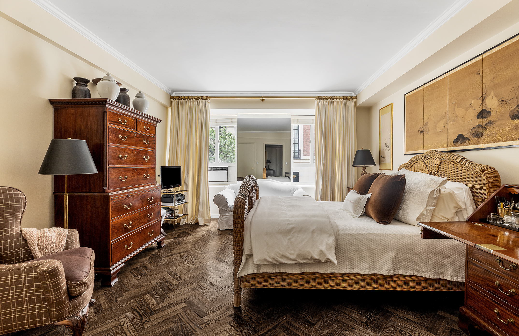 15 East 91st Street, Unit 2E Manhattan, NY 10128 - Photo 5 of 12