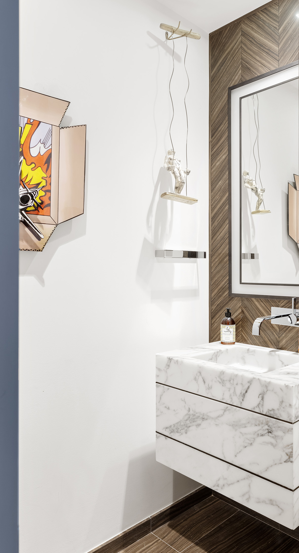 1 West End Avenue, Unit 12D Manhattan, NY 10023 - Photo 14 of 32 a bathroom with a sink and a mirror