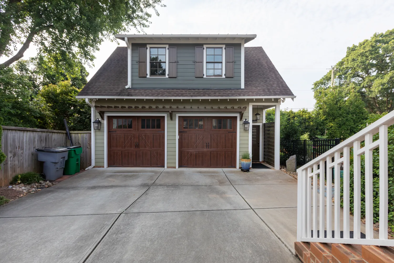 $1,595,000 | 2852 Attaberry Drive, Charlotte, NC 28205