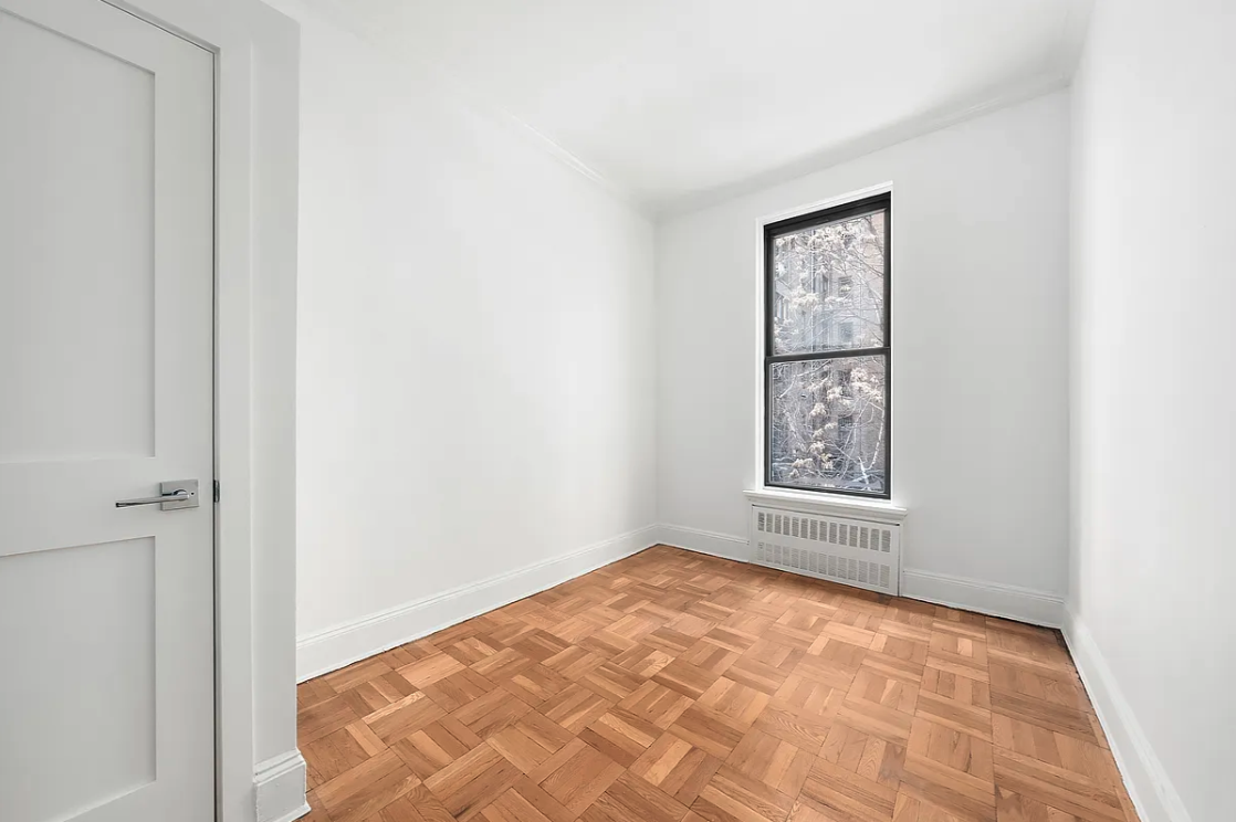134 West 80th Street, Unit 2R Manhattan, NY 10024 - Photo 3 of 7 a view of an empty room with a window
