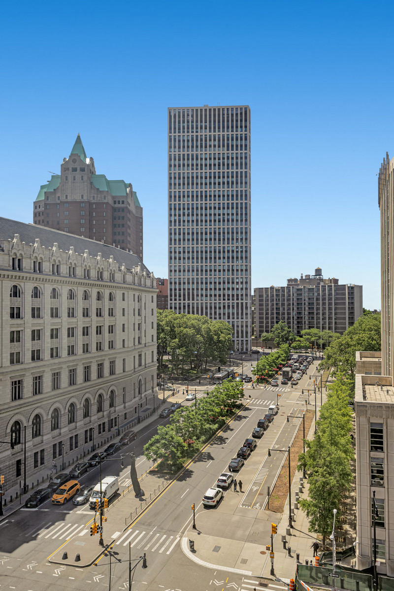 235 Adams Street, Unit 11DE Brooklyn, NY 11201 - Photo 14 of 19