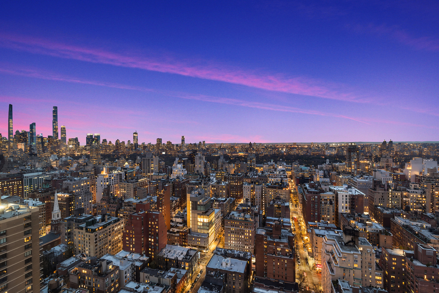 200 East 83rd Street, Unit 34A Manhattan, NY 10028 - Photo 20 of 34 a view of a city