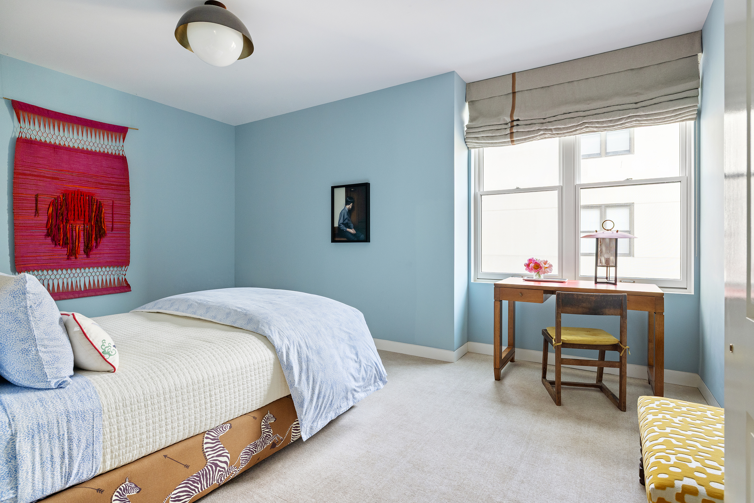 65 West 13th Street, Unit PHD Manhattan, NY 10011 - Photo 33 of 45 a bedroom with a bed and a window