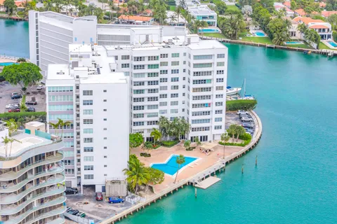 $685,000 | 9102 West Bay Harbor Drive, Unit 3C, Bay Harbor Islands, FL 33154
