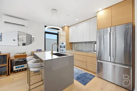 $1,375,000 | 20-48 Steinway Street, Unit PHA | Astoria