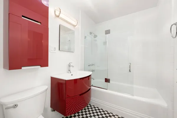 $5,995 | 24 West 55th Street, Unit 2E | Midtown Central