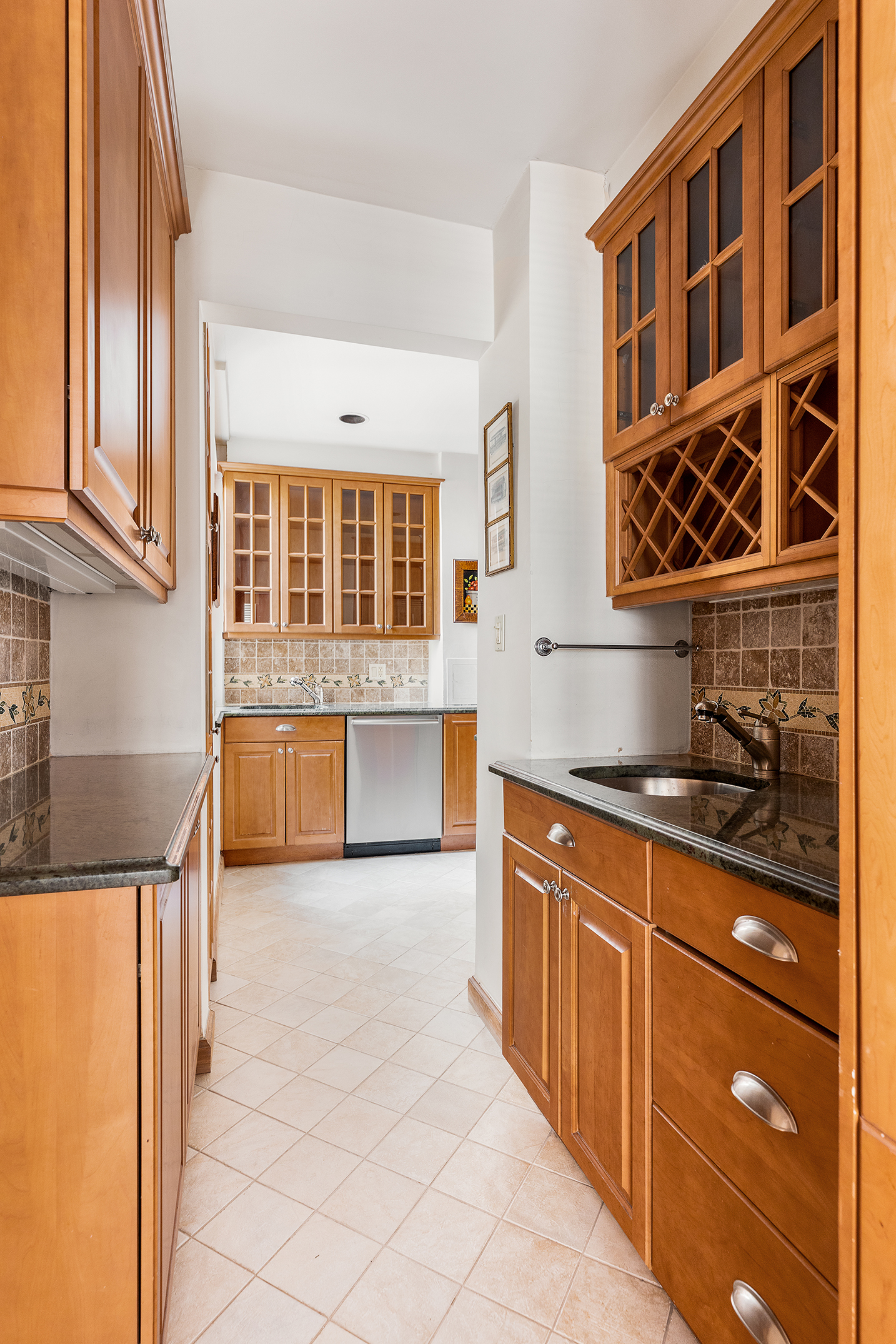 7 Gracie Square, Unit 12C Manhattan, NY 10128 - Photo 5 of 16