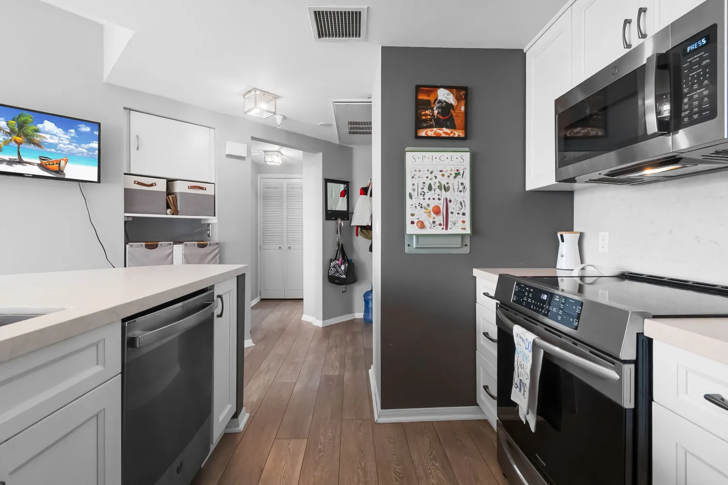 $849,000 | 2400 Fifth Avenue, Unit 330, San Diego, CA 92101