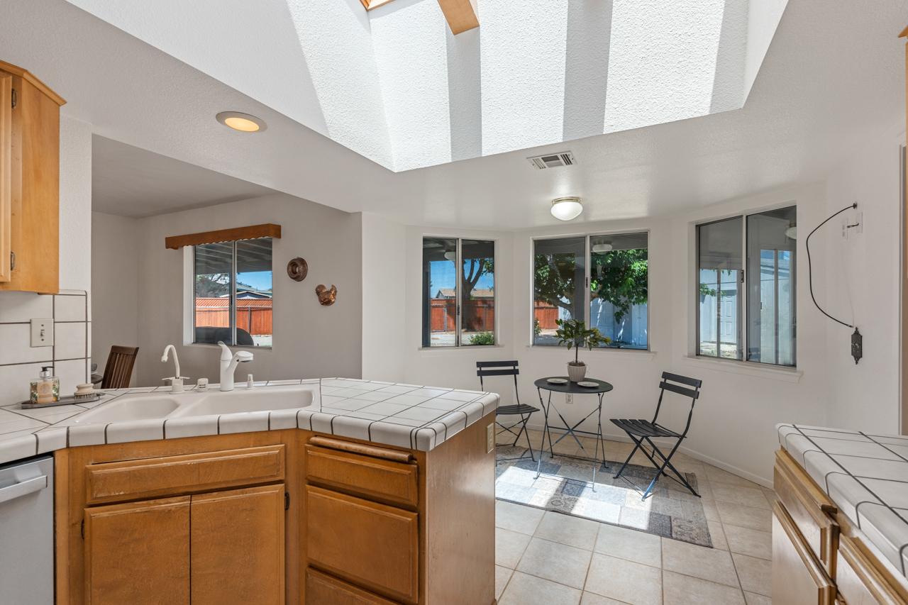 12450 Algonquin Road Apple Valley, CA 92308 - Photo 25 of 56