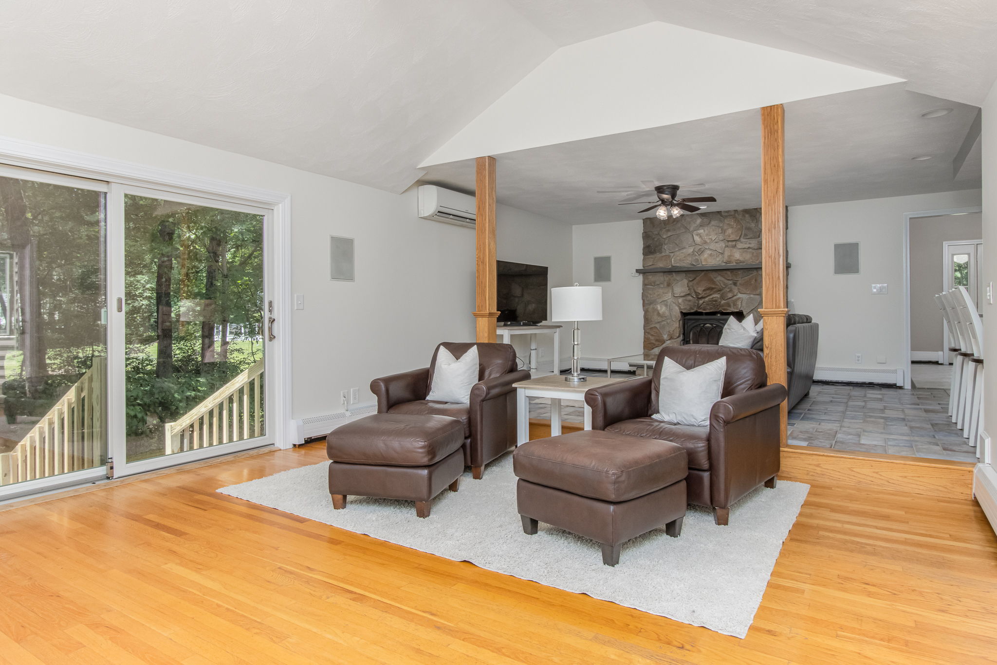 4 Upton Street Dunstable, MA 01827 - Photo 14 of 40