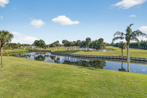 $209,900 | 23 Southport Lane, Unit D, Boynton Beach, FL 33436