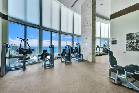 $3,149,000 | 15901 Collins Avenue, Unit 4301, Sunny Isles Beach, FL 33160