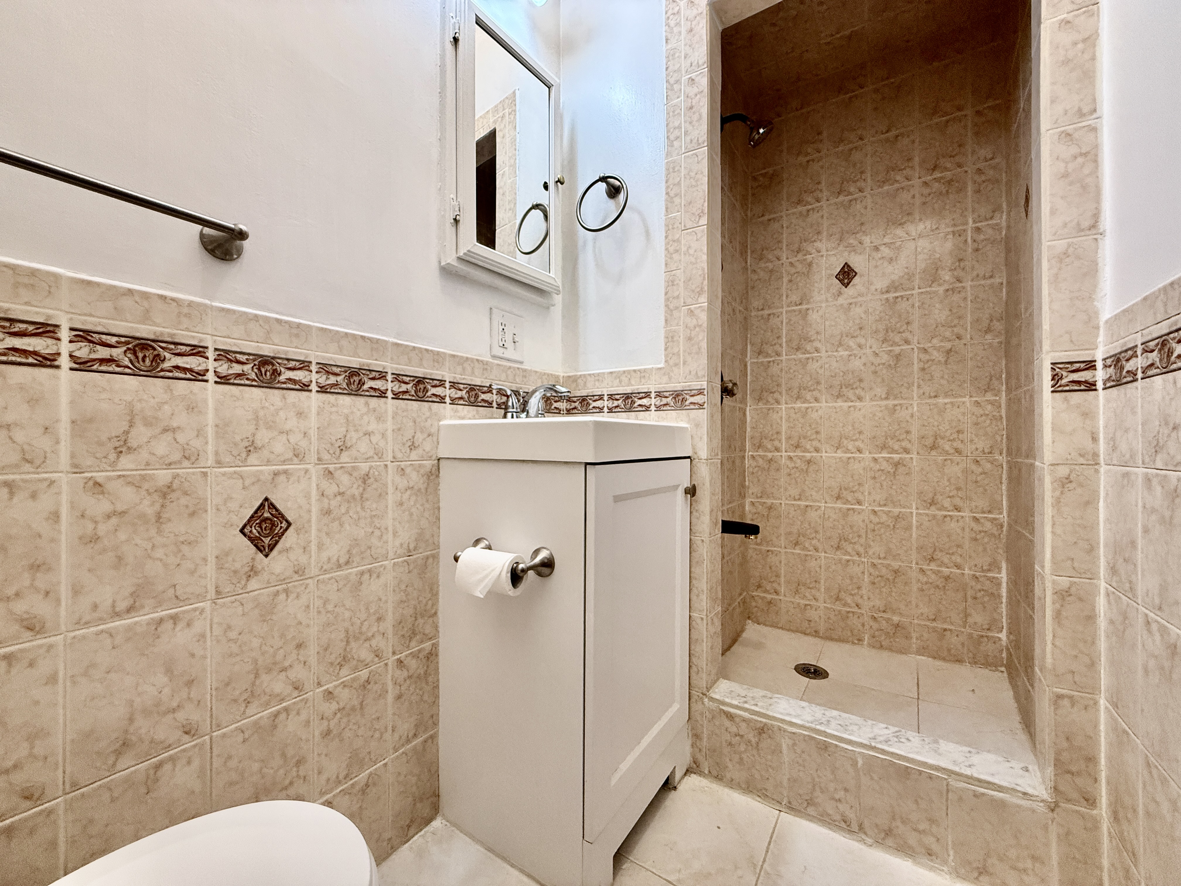 785 Dean Street, Unit 2R Brooklyn, NY 11238 - Photo 7 of 7