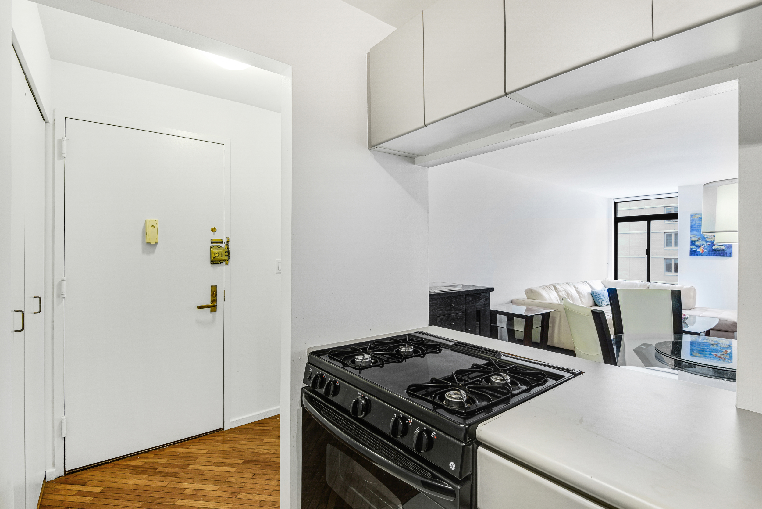 400 East 70th Street, Unit 607 Manhattan, NY 10021 - Photo 6 of 16