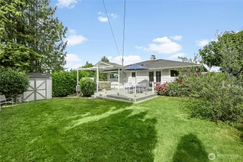 $1,050,000 | 10417 76th Avenue South, Seattle, WA 98178