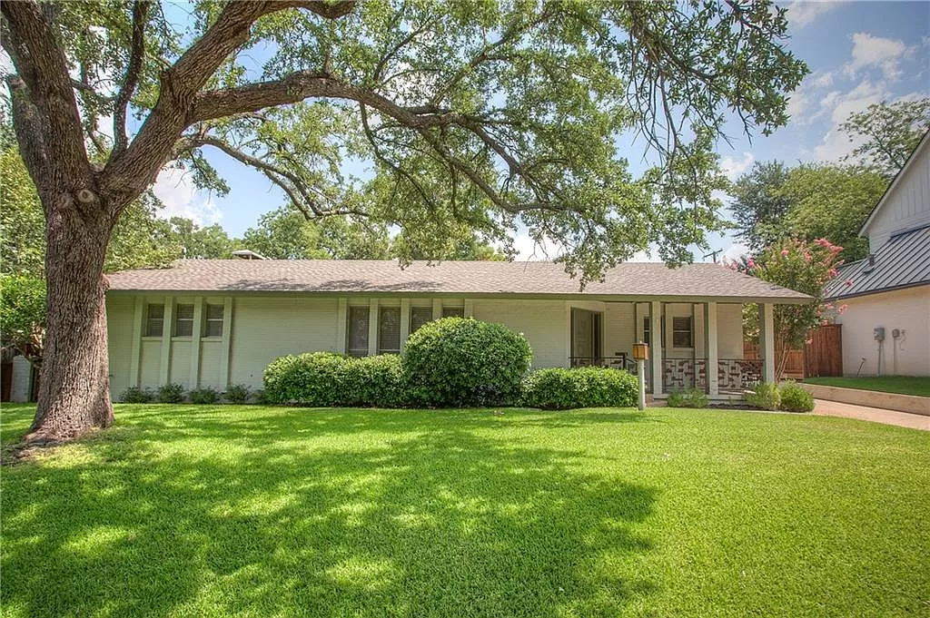 616 Edgefield Road Fort Worth, TX 76107 - Photo 32 of 35