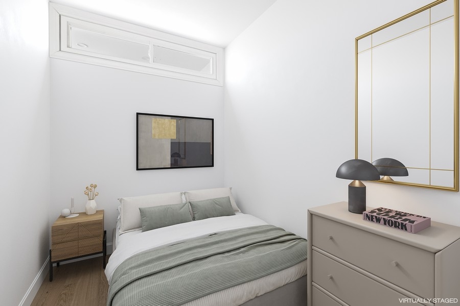 208 East 90th Street, Unit 2W Manhattan, NY 10128 - Photo 4 of 10